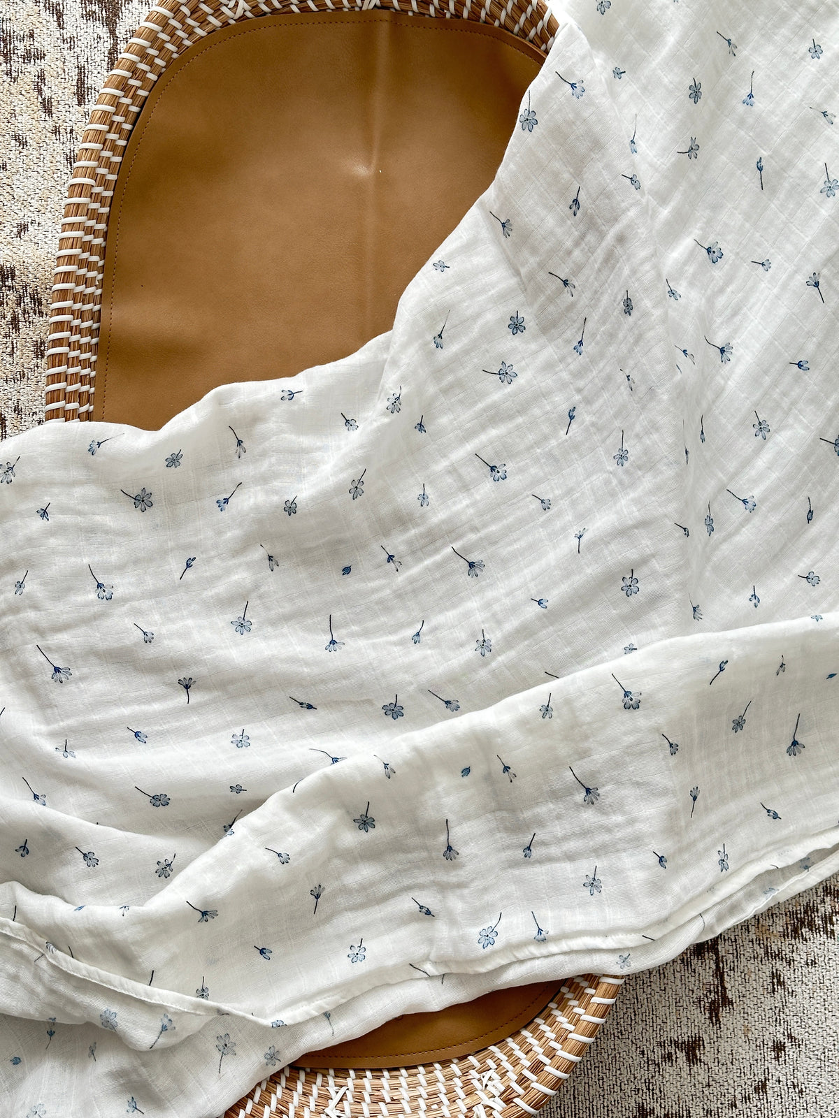 Organic Cotton Muslin Wrap - Blue Bloom